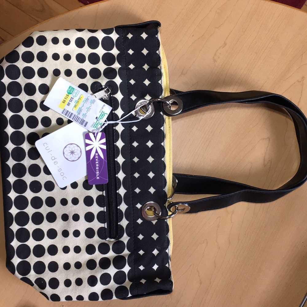 NWT - reversible purse 👜 cream/black / yellow.